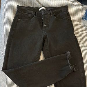 Lift black slim pocket ankle jean with ripped hem